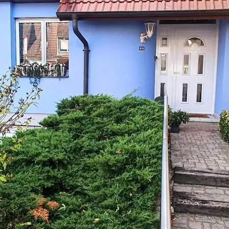 Maison Confortable A Avec Jardin Clos Holiday home